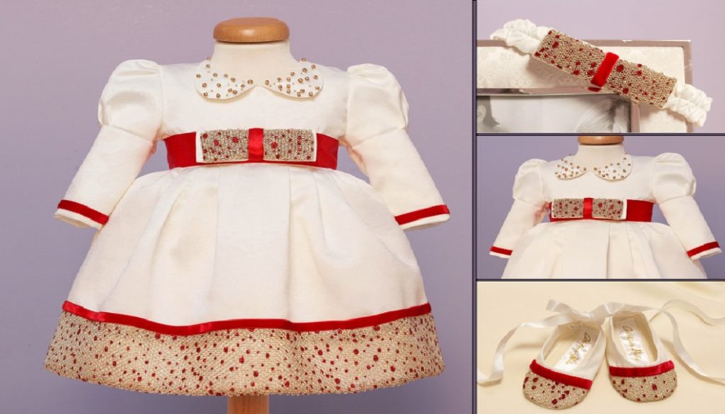 Ce contine un set de botez?